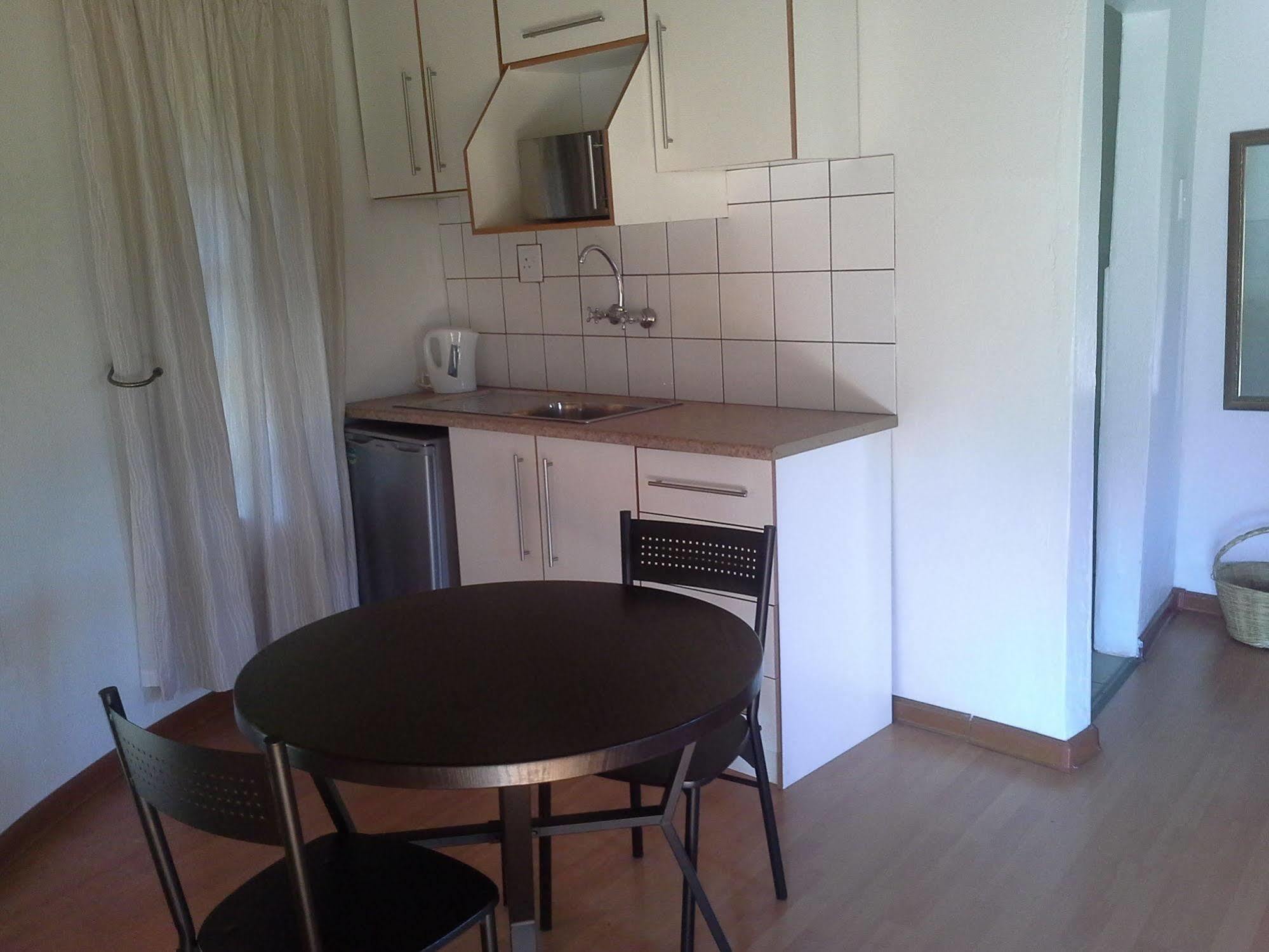 Bird Haven Guesthouse Hlotse Kültér fotó